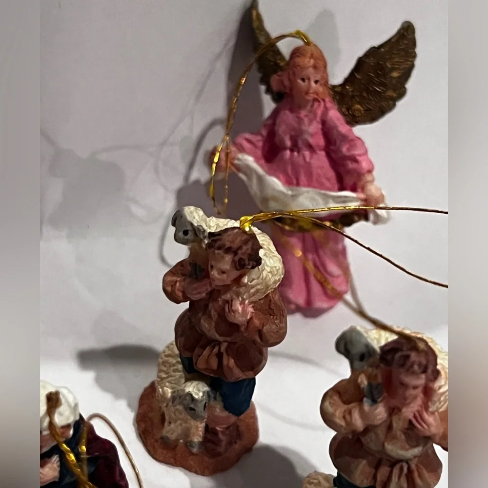 Dillard’s Trimmings Nativity Scene Holiday Figurine Set